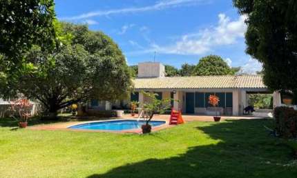 Casa com 4 quartos à venda, 1.032 m² por R$ 1.700.000 - Interlagos - Camaçari/BA