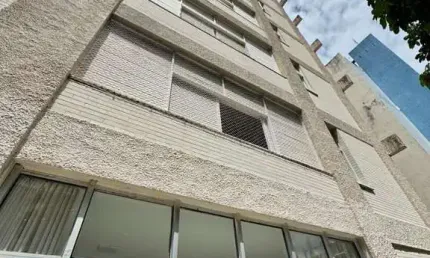 Excelente Apartamento de 3/4 na Graça, com 2 vagas de garagem, nascente.
