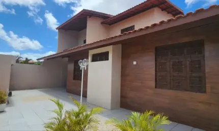 Casa duplex à venda na cidade dos funcionários, com 265 m² por r$590.000,00