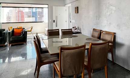 Apartamento na Área nobre do Meireles,prox ao Ideal Clube.