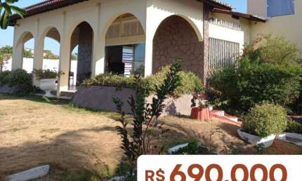 Linda casa à beira-mar em Iparana com 460m² e 5 quartos