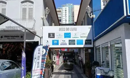 Ponto comercial para alugar na Rua Gavião Peixoto, 104, Icaraí, Niterói por R$ 3.000