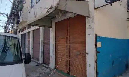 Ponto comercial para alugar na Rua Prefeito Olímpio de Melo, 1874, Benfica, Rio de Janeiro por R$ 600
