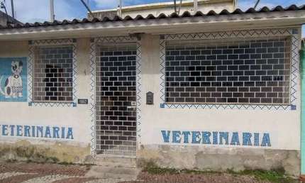 Ponto comercial com 6 salas para alugar na Doze de Fevereiro, 61, Bangu, Rio de Janeiro por R$ 8.000