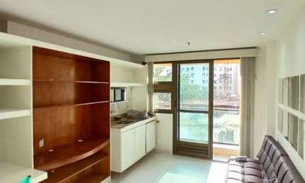 Apartamento com 1 quarto para alugar na Paulino Fernandes, 19, Botafogo, Rio de Janeiro por R$ 2.000