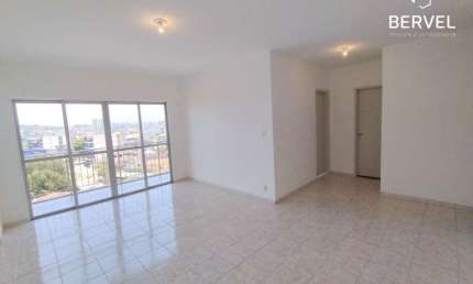 Apartamento com 2 quartos para alugar na Avenida Vicente de Carvalho, 1431, Vicente de Carvalho, Rio de Janeiro por R$ 740