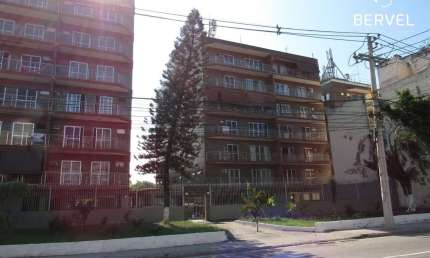Apartamento com 2 quartos para alugar na Avenida Vicente de Carvalho, 1431, Vicente de Carvalho, Rio de Janeiro por R$ 740