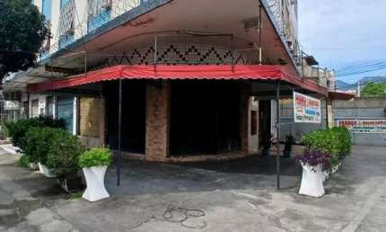 Ponto comercial para alugar na José Bonifácio, 382, Todos os Santos, Rio de Janeiro por R$ 900
