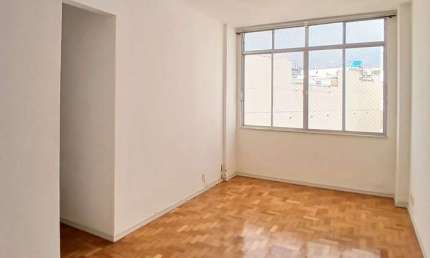 Apartamento com 2 quartos para alugar na Rua Andrade Pertence, 19, Catete, Rio de Janeiro por R$ 3.000