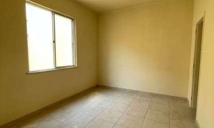 Apartamento com 3 quartos para alugar na Cruz e Sousa, 112, Encantado, Rio de Janeiro por R$ 1.100
