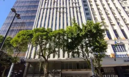 Sala comercial com 2 salas para alugar na Avenida Rio Branco, 245, Centro, Rio de Janeiro por R$ 570