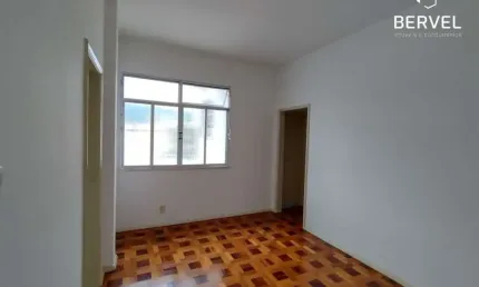 Apartamento com 2 quartos para alugar na Magalhães Castro, 160, Riachuelo, Rio de Janeiro por R$ 1.000