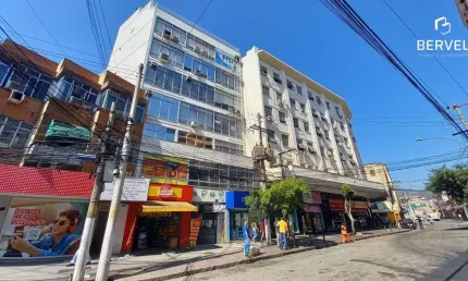 Sala comercial com 1 sala para alugar na Lucidio Lago, 126, Méier, Rio de Janeiro por R$ 500