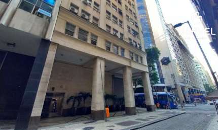 Sala comercial com 3 salas para alugar na do Carmo, 9, Centro, Rio de Janeiro por R$ 1.200