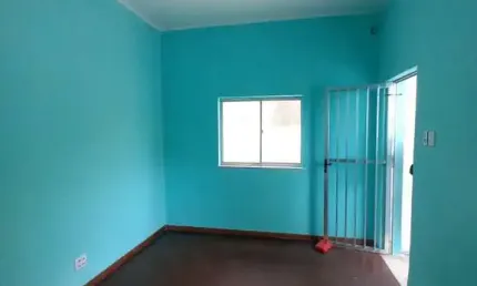 Casa em condomínio fechado com 2 quartos para alugar na dos lilases, 11, vila valqueire, rio de janeiro por r$ 1.400