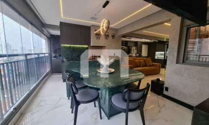 PORTEIRA FECHADA ! Lindo apartamento com 3 suítes, sala 2 ambientes, varanda gourmet e 2 vagas.