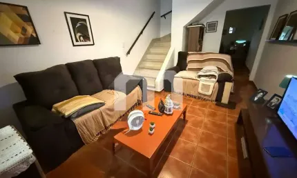 Casa com 2 quartos à venda na Rua Iacri, 82, Vila Carrão, São Paulo