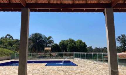 CHÁCARA À VENDA COM 5.000m², NO MOINHO EM CAMPO LIMPO PAULISTA!