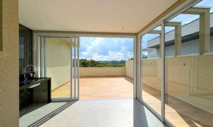 CASA TÉRREA COM 3 SUÍTES NO GRAN VILLE SAN VENÂNCIO!!