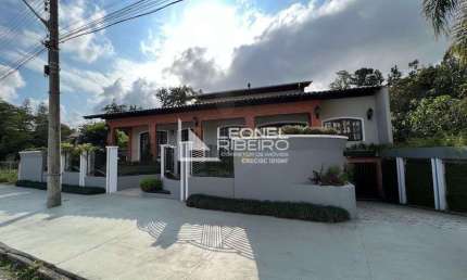 Casa com 4 dormitórios à venda no bairro Quintino  - Timbó/SC