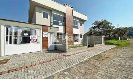Apartamento à venda com 2 dormitórios, 72m² no bairro Das Nações em Timbó-SC
