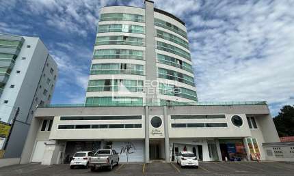 Apartamento Cobertura Duplex à venda com 3 dormitórios e 179,27 m² no bairro Centro em Timbó/SC