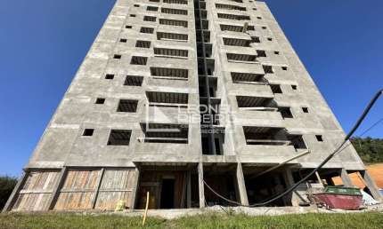 Apartamento à venda com 2 dormitórios no bairro Dos Estados em Timbó-SC