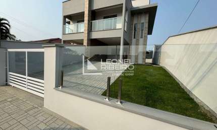 Casa Sobrado com 3 dormitórios à venda, 156 m² no bairro Estradas Das Areias em Indaial/SC