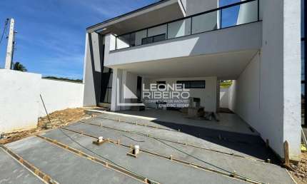 Casa Sobrado com 3 dormitórios suítes à venda, 168,57 m² no bairro Das Capitais - Timbó/SC