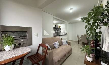 Apartamento à venda com 3 dormitórios no bairro Dos Estados  em Timbó-SC