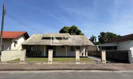 Casa com 3 dormitórios à venda no bairro Das Nações - Timbó/SC