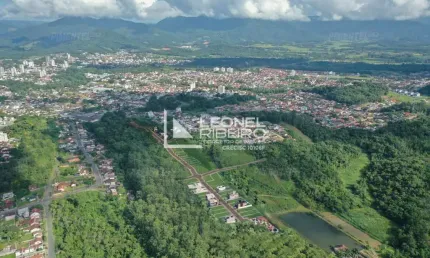 Terreno à venda, 300 m² no bairro Imigrantes em Timbó-SC