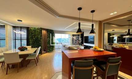 Apartamento à venda com 3 dormitórios, 144,32 m² no bairro Das Capitais em Timbó/SC