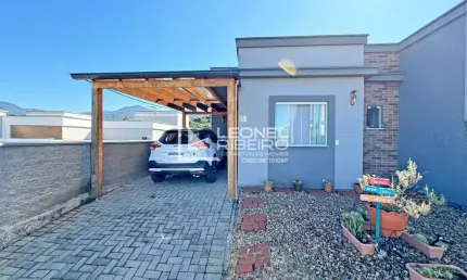 Casa com 3 dormitórios à venda, 79,00 m² no bairro Divinéia em Rio dos Cedros/SC