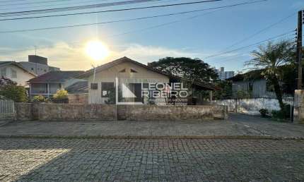 Casa com 7 dormitórios, 324,23m² à venda  no bairro Imigrantes em Timbó/SC
