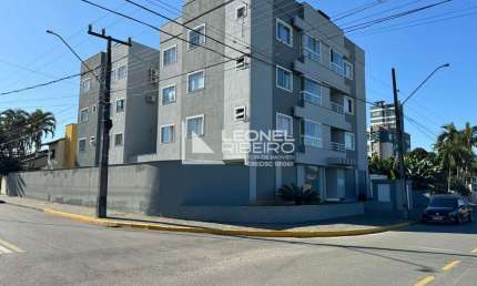 Apartamento com 3 dormitórios à venda, 107 m² no bairro Quintino em Timbó-SC