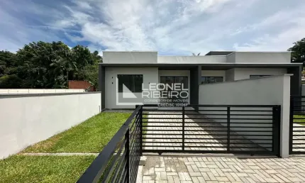 Casa com 2 dormitórios à venda, 57 m² no bairro Dos Estados em Timbó/SC