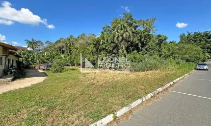 Terreno à venda, 671,65 m² no bairro Pomeranos em Timbó/SC