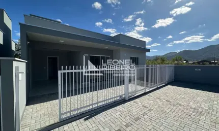 Casa com 2 dormitórios à venda, 76,11 m² no bairro divinéia em rio dos cedros/sc