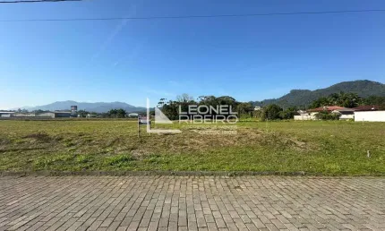 Terreno com 450m², à venda no bairro cruzeiro em rio dos cedros-sc