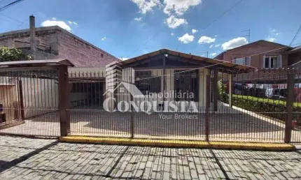 Casa com 2 quartos à venda na Rua Ina Palhano, 22, Serrano, Caxias do Sul por R$ 340.000