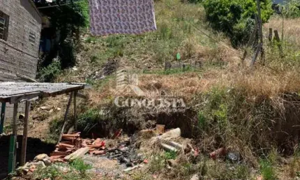 Terreno à venda na Rua Lajeado, São Cristóvão, Caxias do Sul por R$ 115.000