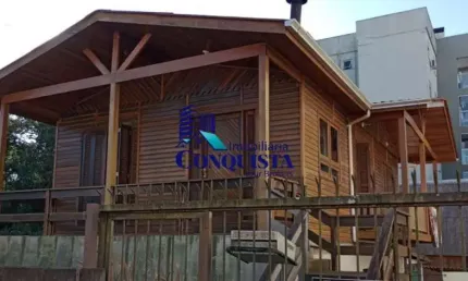 Casa com 3 quartos à venda na Rua Camila Baggio Bacchi, 927, Ana Rech, Caxias do Sul por R$ 550.000