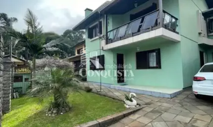 Casa com 4 quartos à venda na Filomena Spinatt, 423, São Ciro, Caxias do Sul por R$ 1.100.000