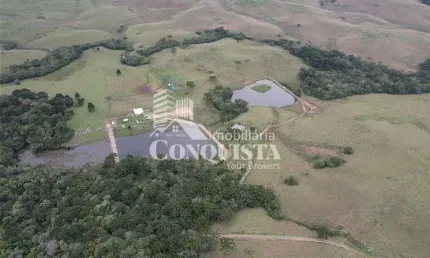 Chácara / sítio com 3 quartos à venda na Fazenda Rio Dois Irmãos, 1, Vila Seca, Caxias do Sul por R$ 1.800.000
