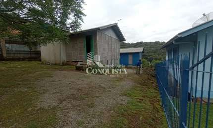 Terreno à venda na Rua José Cunha do Amaral, 204, São Cristóvão, Caxias do Sul por R$ 215.000