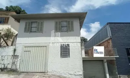 Casa com 3 quartos à venda na Vila Primavera, 10, Ana Rech, Caxias do Sul por R$ 650.000