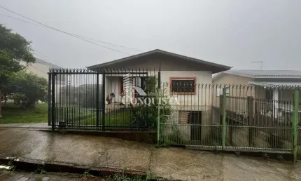 Casa com 6 quartos à venda na Rua Francisco Cipriani, 1450, Serrano, Caxias do Sul por R$ 750.000