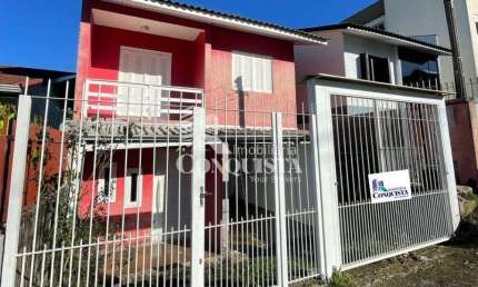 Casa com 3 quartos para alugar na Rua Garibaldino Borges Atti, 186, Jardim Eldorado, Caxias do Sul por R$ 1.800