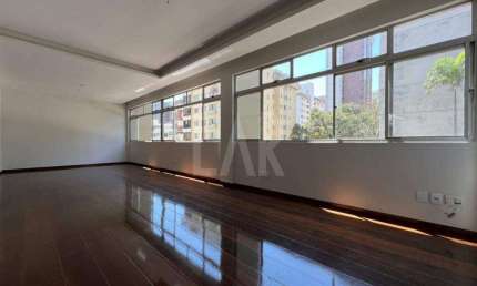 Apartamento à venda, 4 quartos, 1 suíte, 2 vagas, Lourdes - Belo Horizonte/MG